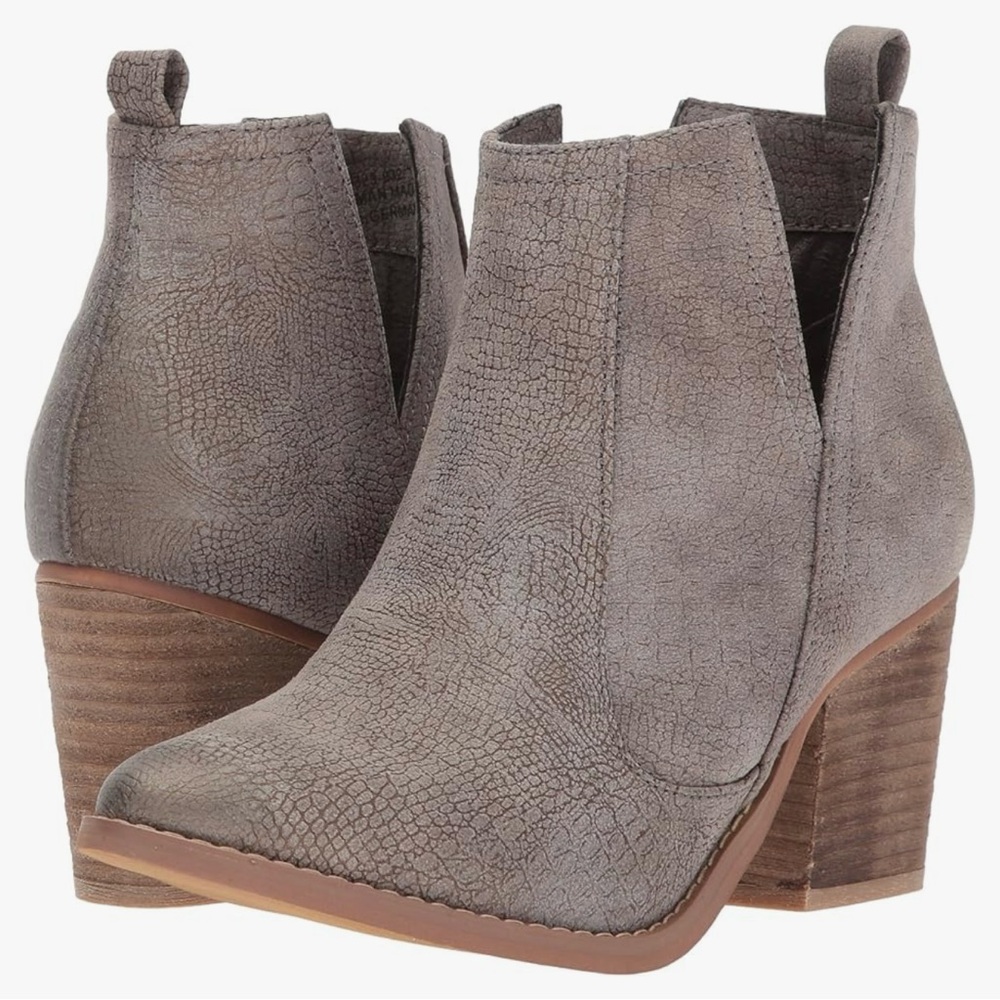 Not Rated Shea Ankle Bootie